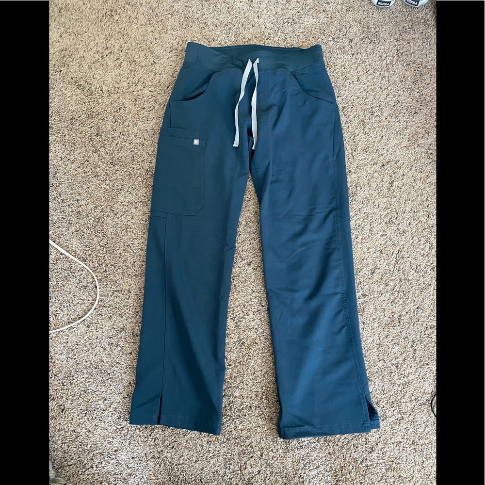 FIGS scrub pants